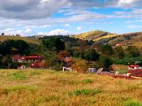 Chácara com Lago