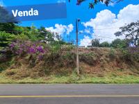 Terreno com vista deslumbrante a 5 minutos do centro