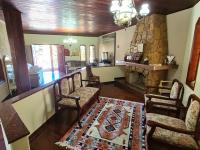 CASA EM  AGUAS DE LINDÓIA