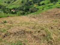 TERRENO EM UMA AREA MUITO PRIVILEGIADA DA CIDADE