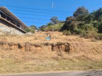 Terreno à venda com vista deslumbrante para as montanhas!
