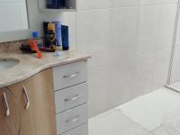 Casa à Venda em Águas de Lindóia