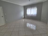  RESIDÊNCIA COM ÓTIMA LOCALIZAÇÃO