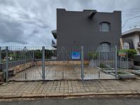 Apartamento bem localizado atrás do balneário