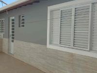 RESIDÊNCIA EM BAIRRO CALMO E TRANQUILO