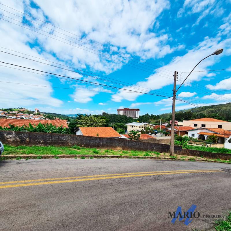 Terreno em bairro nobre