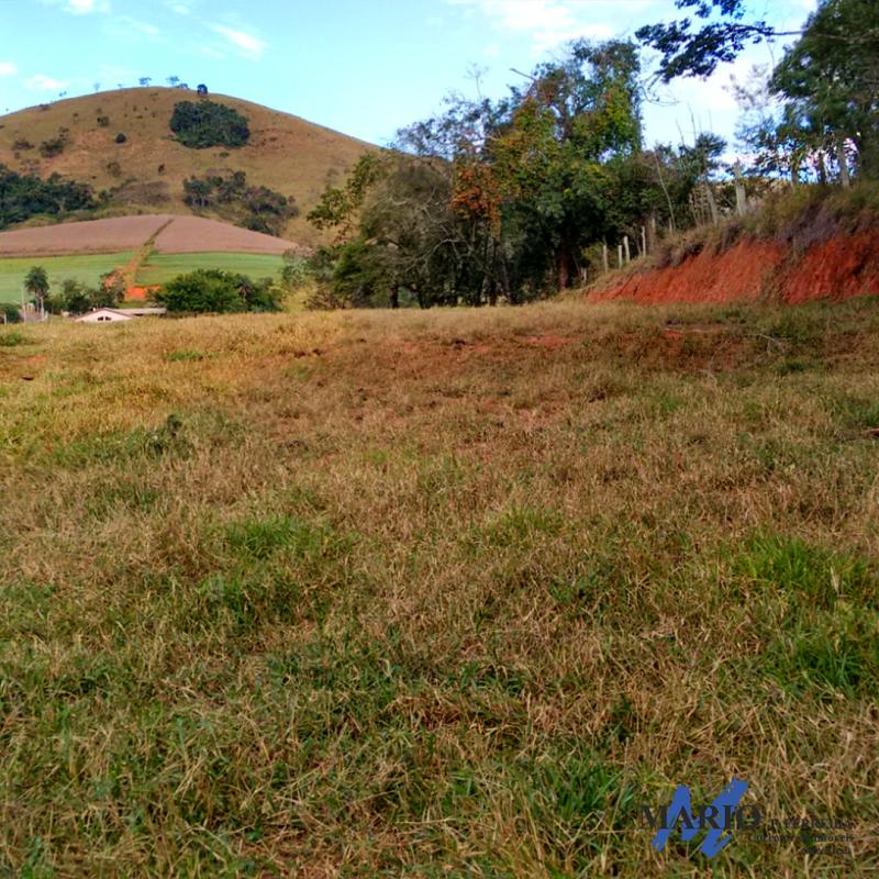 Chácara com Lago