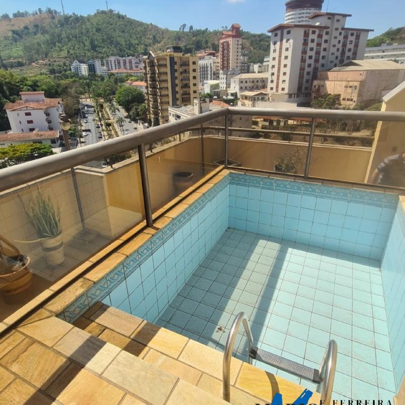 Cobertura com vista incrível para a cidade