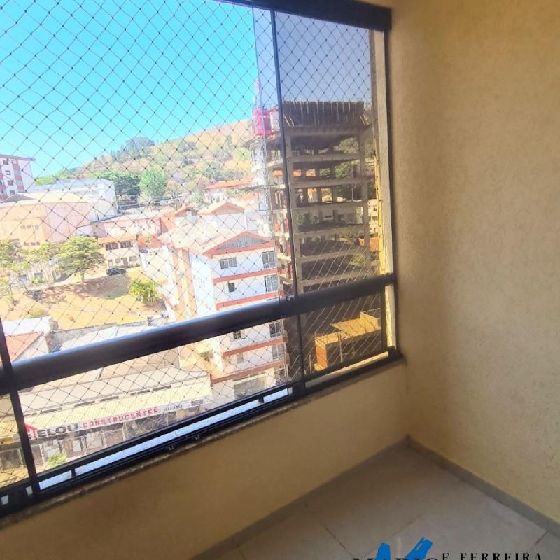 Cobertura com vista incrível para a cidade