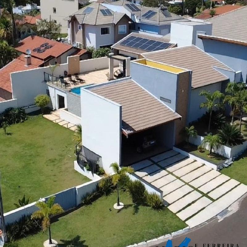 Residência em Condomínio Fechado – Águas de Lindóia