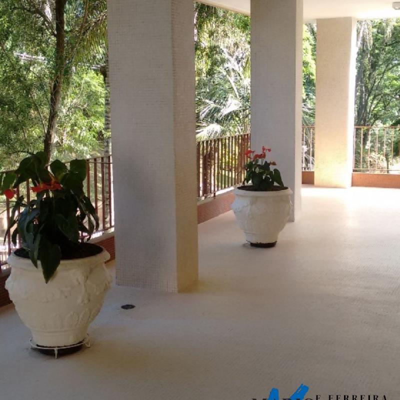 Apartamento no Centro – Águas de Lindóia