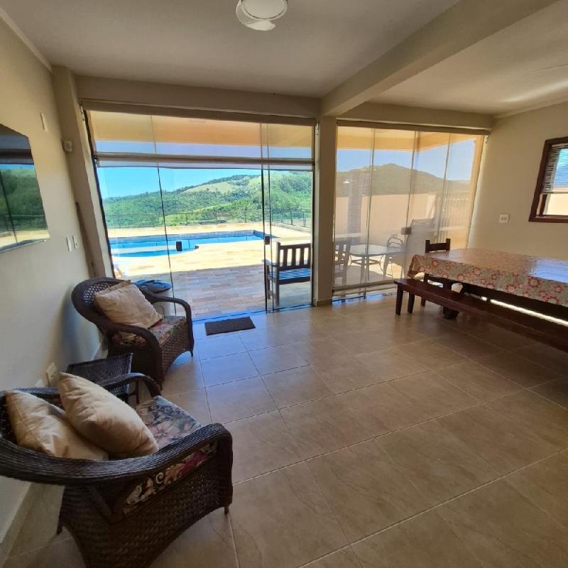  IMÓVEL DE ALTO PADRÃO À VENDA – VISTA DESLUMBRANTE