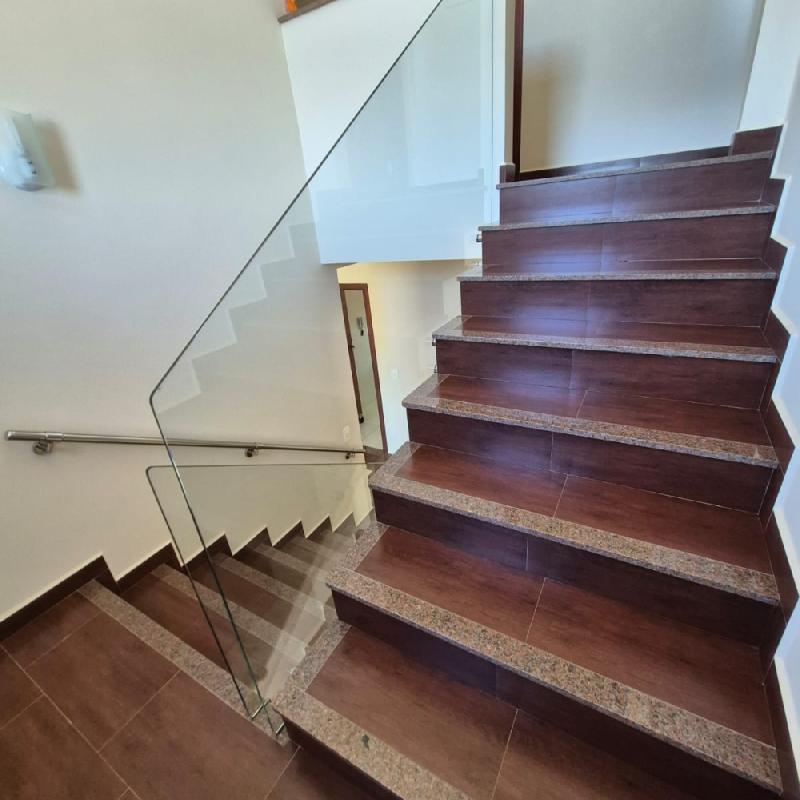  IMÓVEL DE ALTO PADRÃO À VENDA – VISTA DESLUMBRANTE