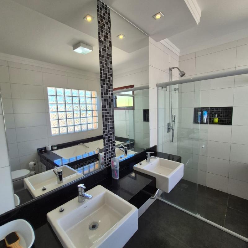  IMÓVEL DE ALTO PADRÃO À VENDA – VISTA DESLUMBRANTE