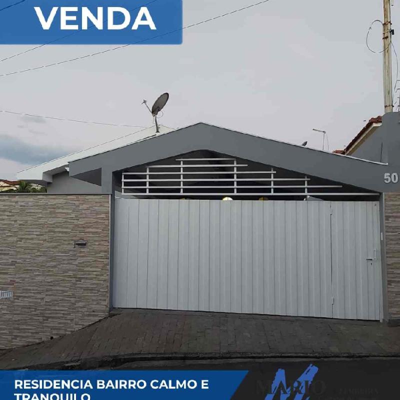 RESIDÊNCIA EM BAIRRO CALMO E TRANQUILO