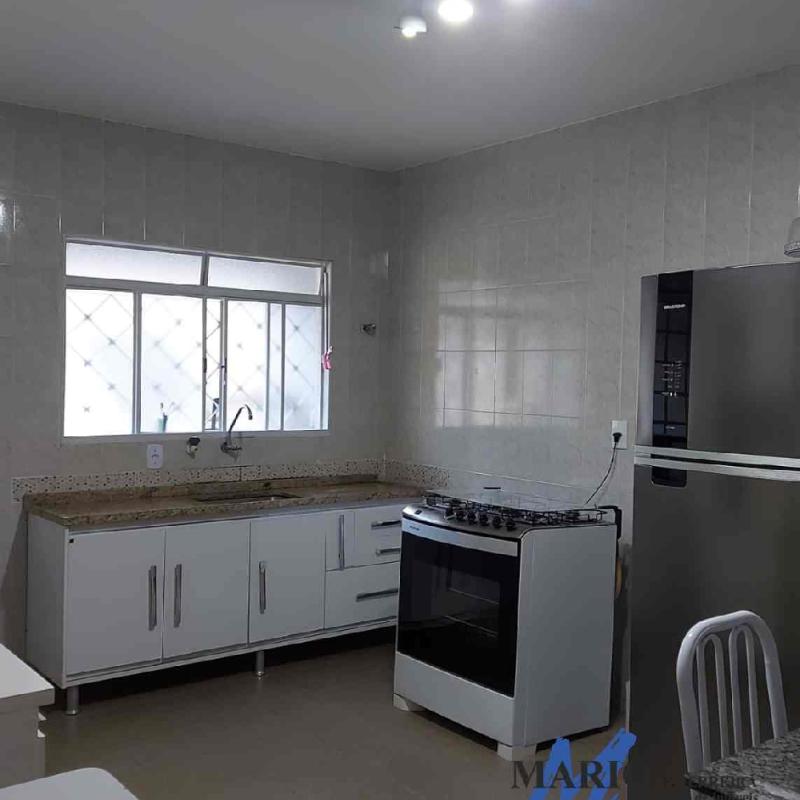 RESIDÊNCIA EM BAIRRO CALMO E TRANQUILO