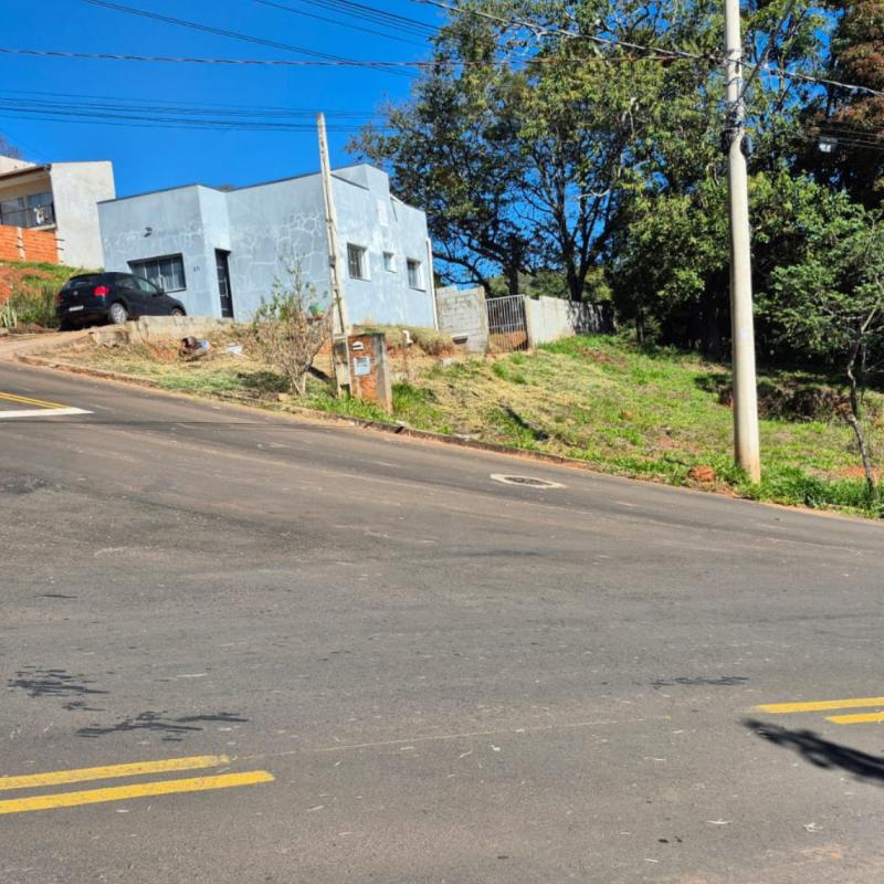 OPORTUNIDADE NO LOTEAMENTO MONTE BELO