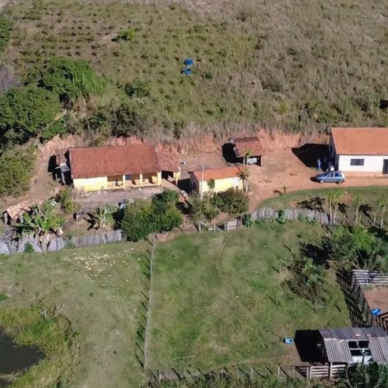 SÍTIO EM LINDÓIA – EXCELENTE LOCALIZAÇÃO E MUITA NATUREZA