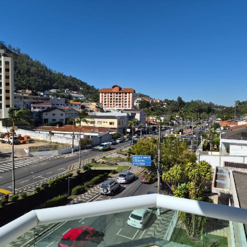 APARTAMENTO MOBILIADO À VENDA – CENTRO DE ÁGUAS DE LINDÓIA