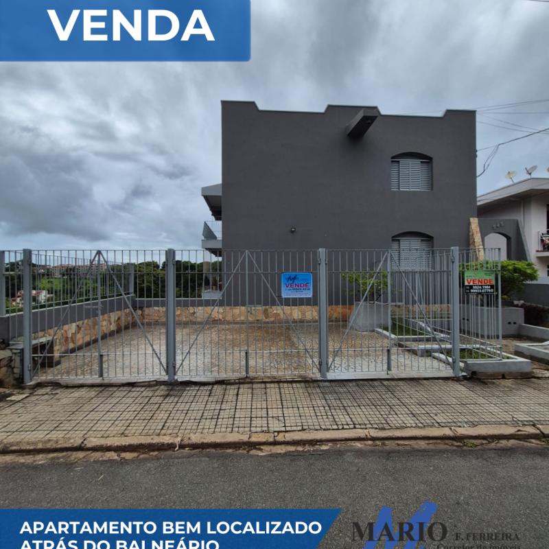 Apartamento bem localizado atrás do balneário